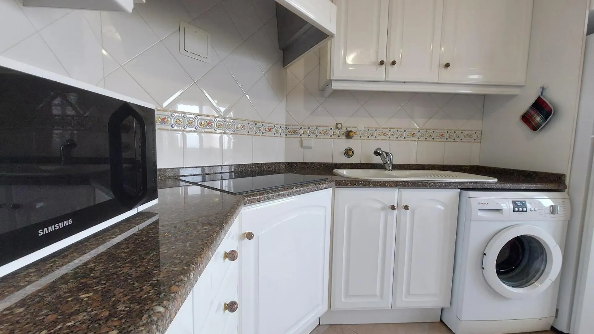 Algarve Nook Apartments - Coral Do Vau *** Портиман