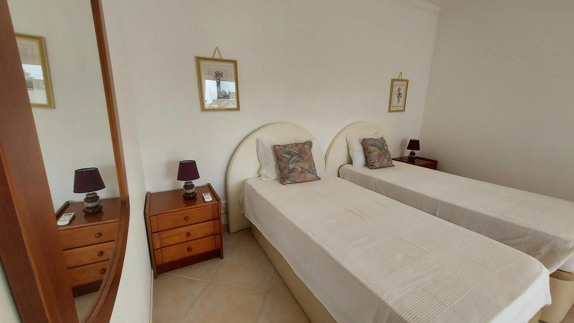 Algarve Nook Apartments - Coral Do Vau *** Портиман
