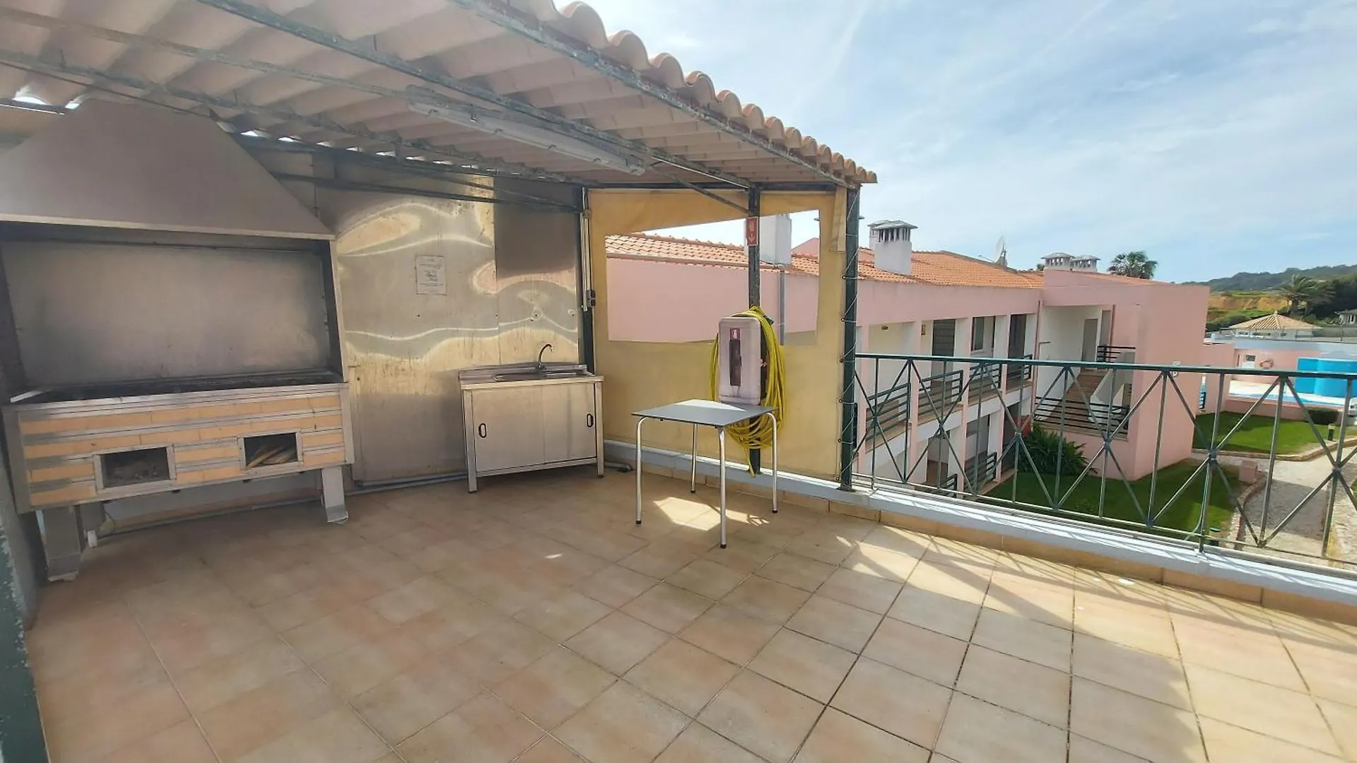 Algarve Nook Apartments - Coral Do Vau *** Портиман Португалия
