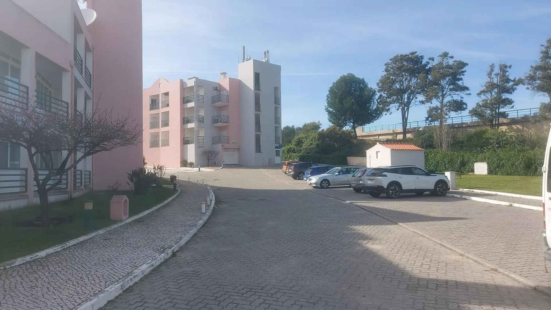 Algarve Nook Apartments - Coral Do Vau *** Портиман Португалия