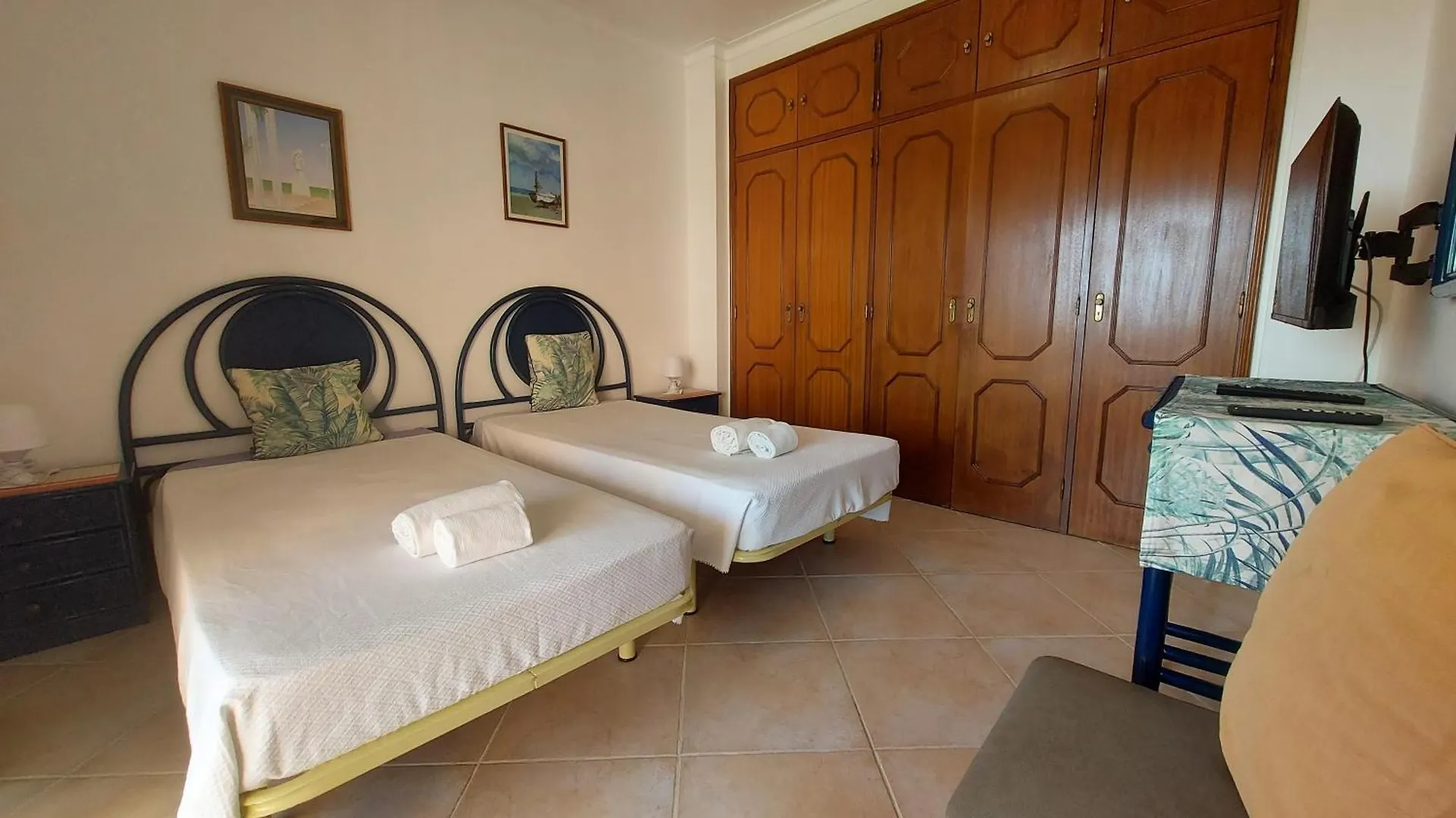 Algarve Nook Apartments - Coral Do Vau *** Портиман